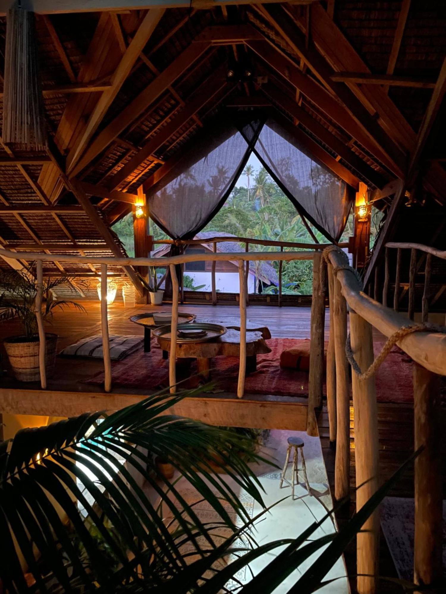 Отель La Boheme Boutique Glamping Генерал-Луна Экстерьер фото